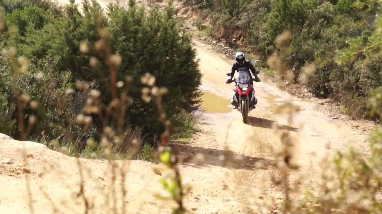 La Minute Moto et Motards - Que ne peut pas faire la R1200GS ?