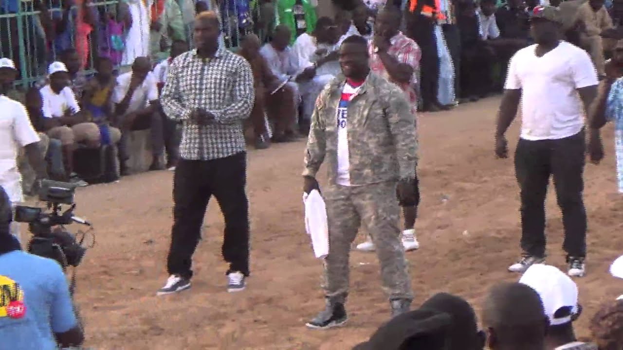 Prestation Eumeu Sene 19042015 Louga