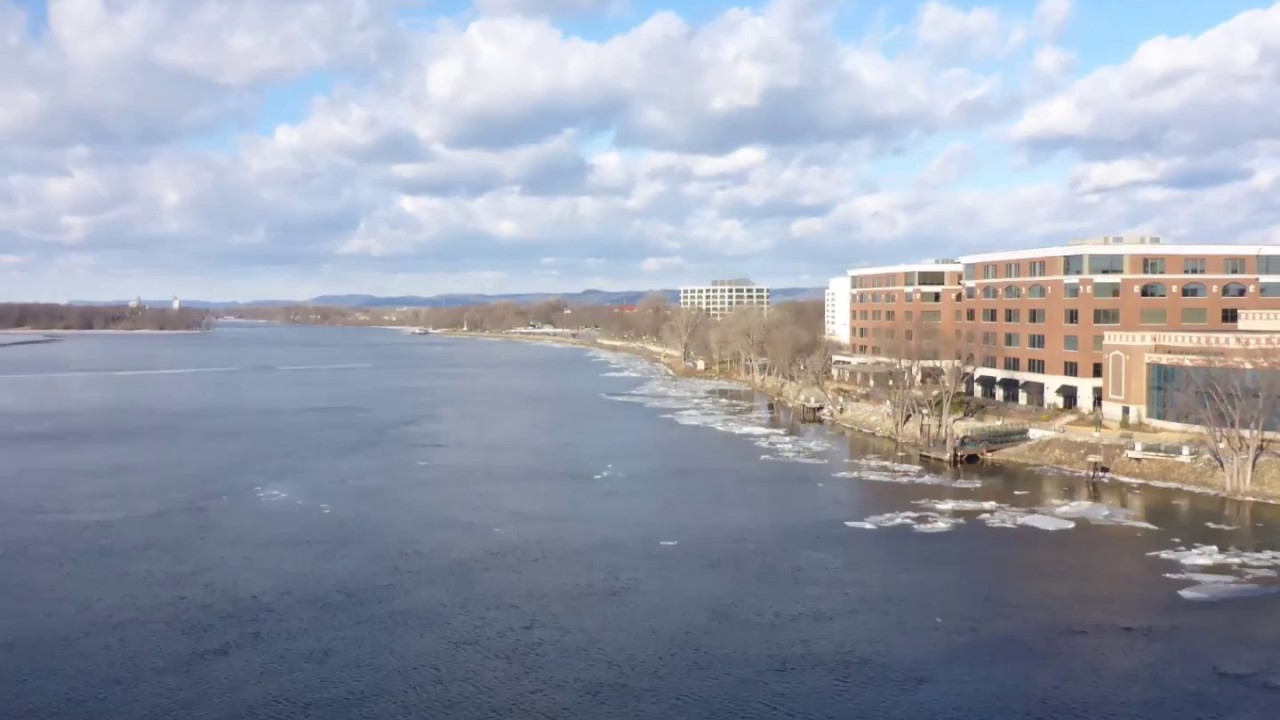 Mississippi River Ice Floes at La Crosse, WI YouTube