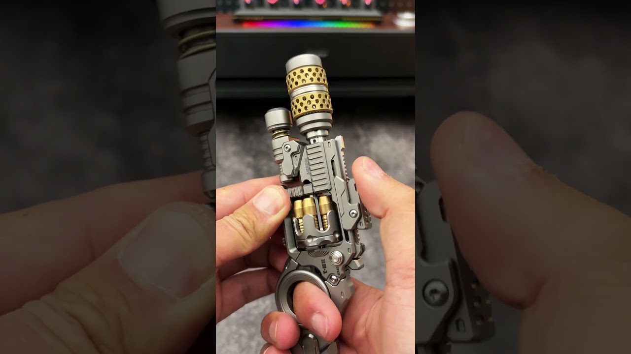 Saboteur EDC decompression equipment model