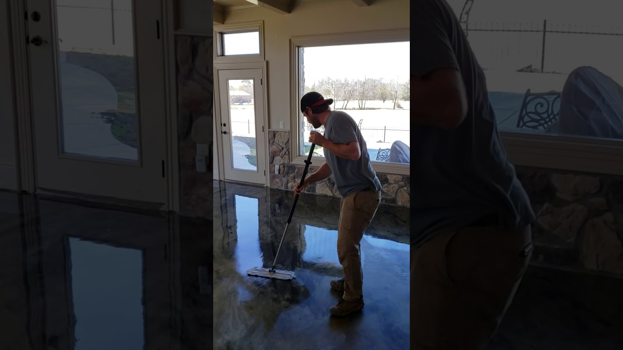 Waxing maintenance for metallic epoxy floors