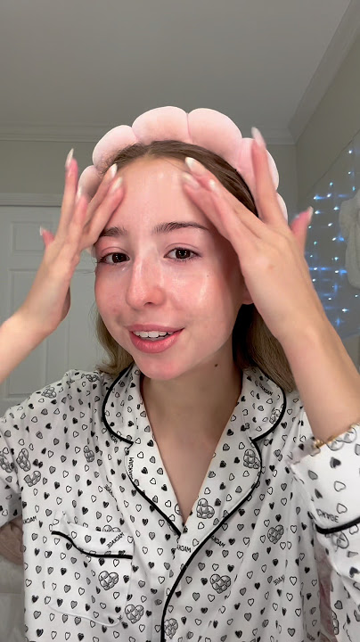 if you want your skin to look like actual glass u need to try the glow hero  @yep@yepodaskincarepoda