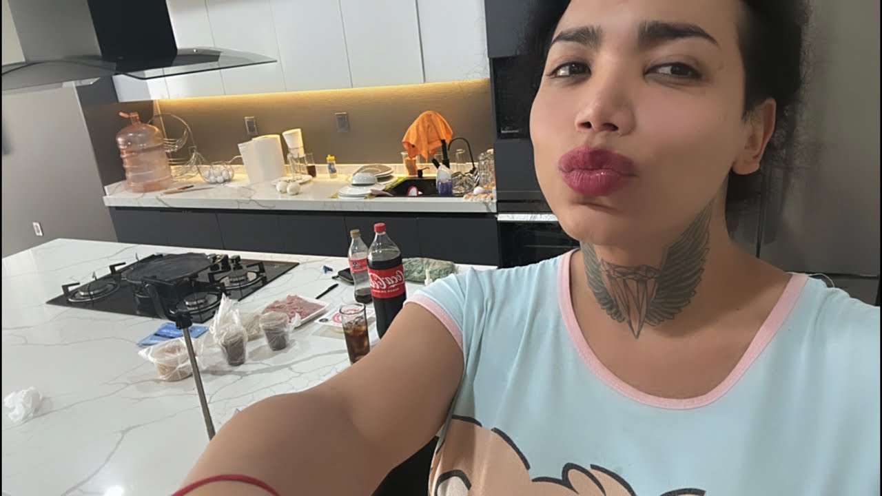 Paolita Suarez está en vivo cocinando con la tía Paola ￼￼