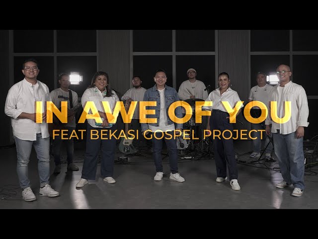 In Awe Of You feat. Bekasi Gospel Project (Live) - Sidney Mohede class=
