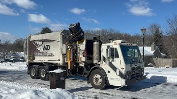 Whitetail Disposal Mack LEU Labrie Automizer side loader garbage truck