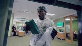 Sometimes you just want to say thank you #TDThanksYou(Watch how we turned an average day at the bank into the ultimate throwback. #ThenAndNow: https://youtu.be/T8b_v6ofe_k TD turns ATMs into Automated ..., 2014-07-25T01:21:51.000Z)