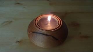 In this video I turned a maple tea light on the lathe. If you make this project I