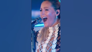 Thumbnail of Hand in Hand LIVE #shorts #helenefischer