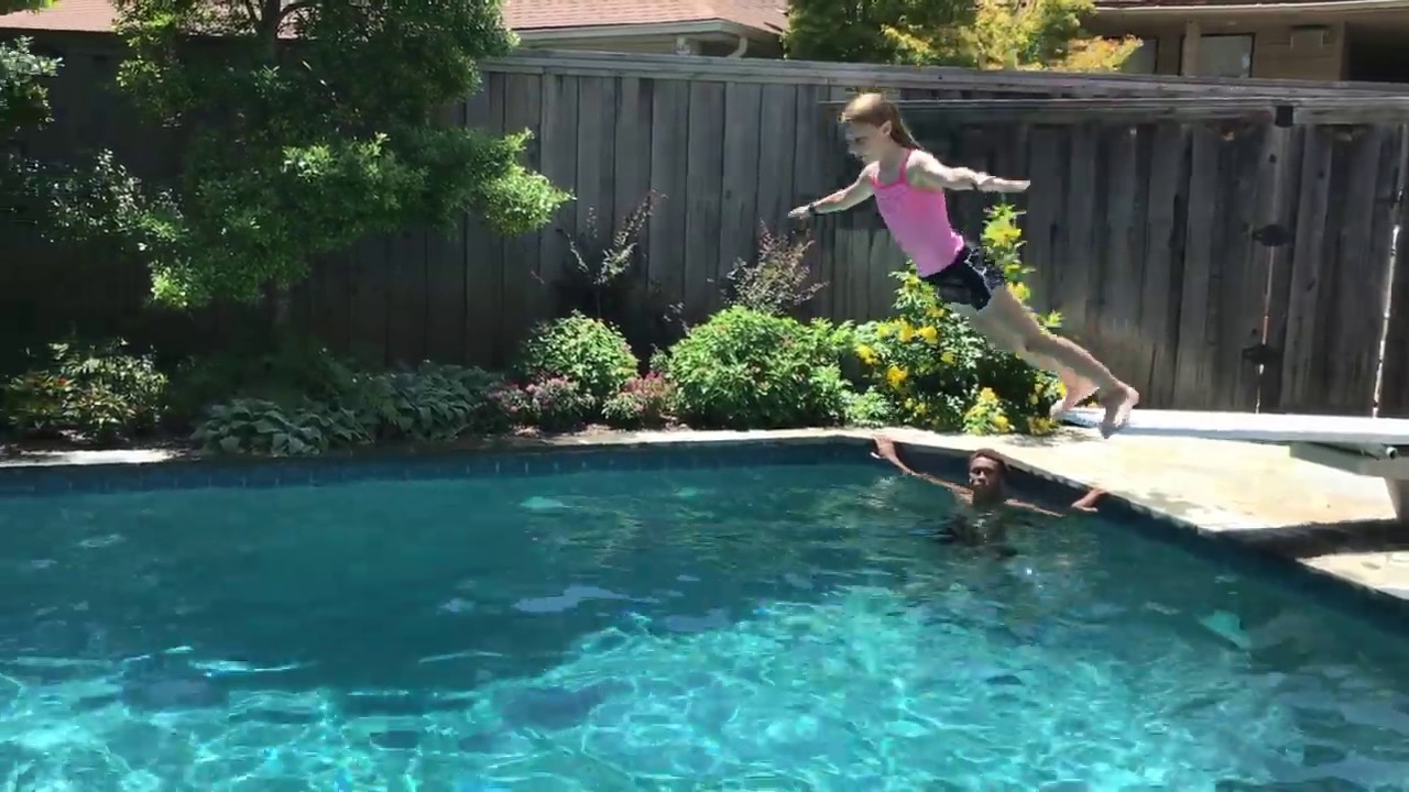 Pool Olympics 2019 Belly Flop Competition - YouTube