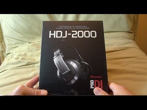 Genuine Pioneer HDJ-2000 headphones Unboxing