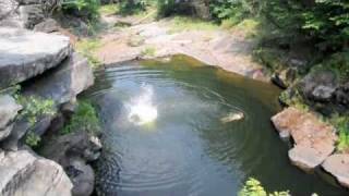 Jumping Devil's Well
