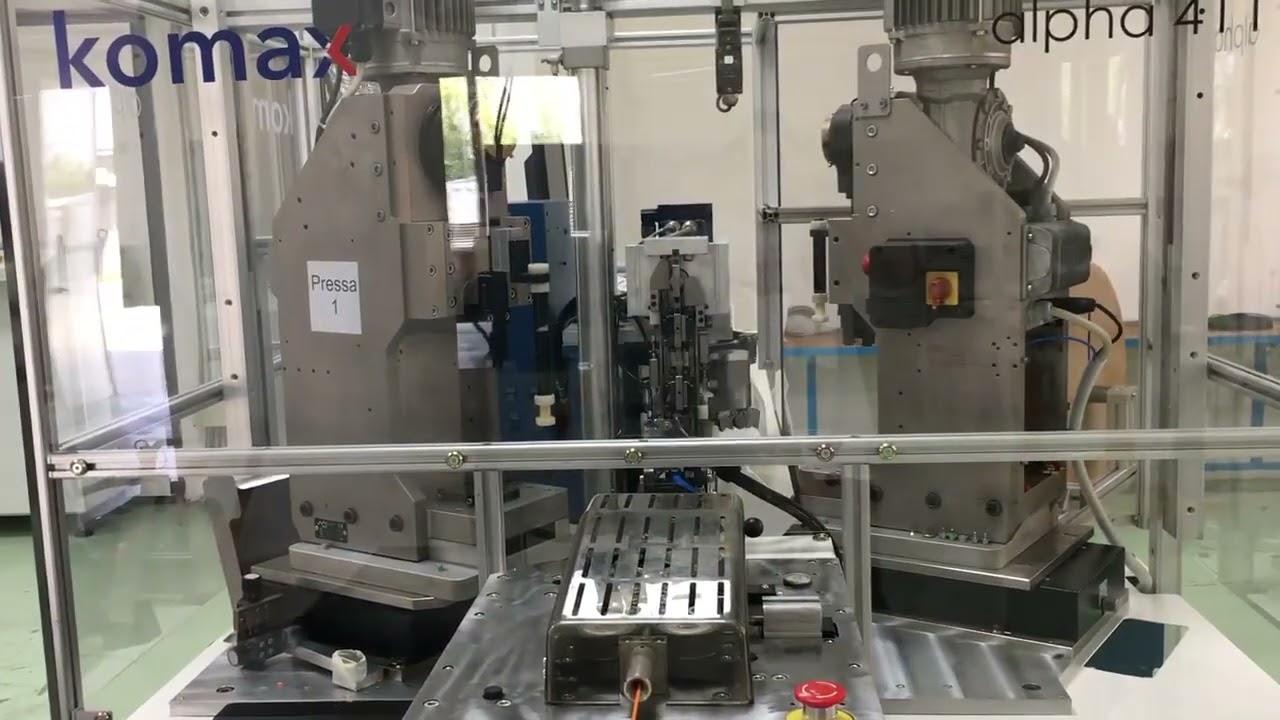 USED KOMAX ALFHA 411 CUTTING STRIPPER CRIMMER MACHINE