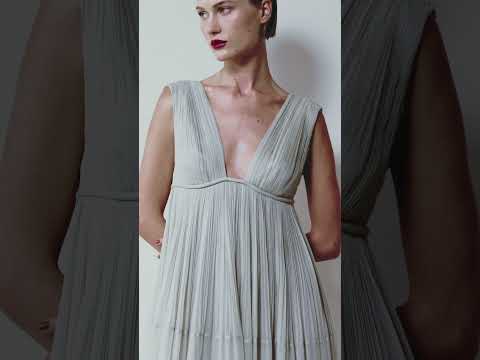 Vestido longo evase