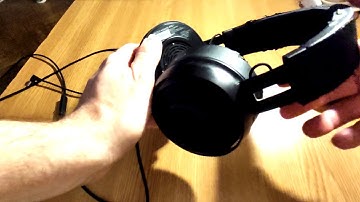 Where to find the serial number on a Razer Kraken Pro V2 headset?