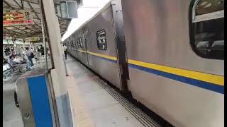 20230623 3237次經由山線開往潮州的區間車駛離台南站(由@_railway_0309 拍攝)