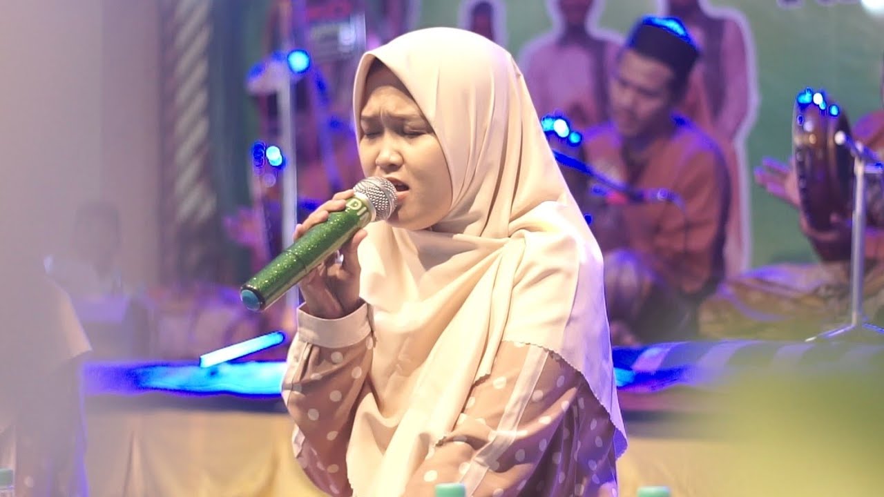 Tatilda kollej qizlari video porno