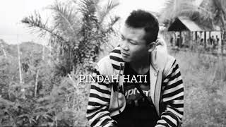 Pindah Hati (Official Lyric Video)