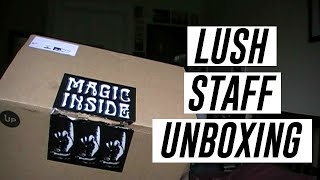 Lush Winter Staff Box | Unboxing