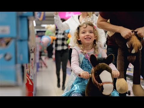 Allein im Spielzeugladen - ein Weihnachtserlebnis für Kinder mit seltenen Krankheiten