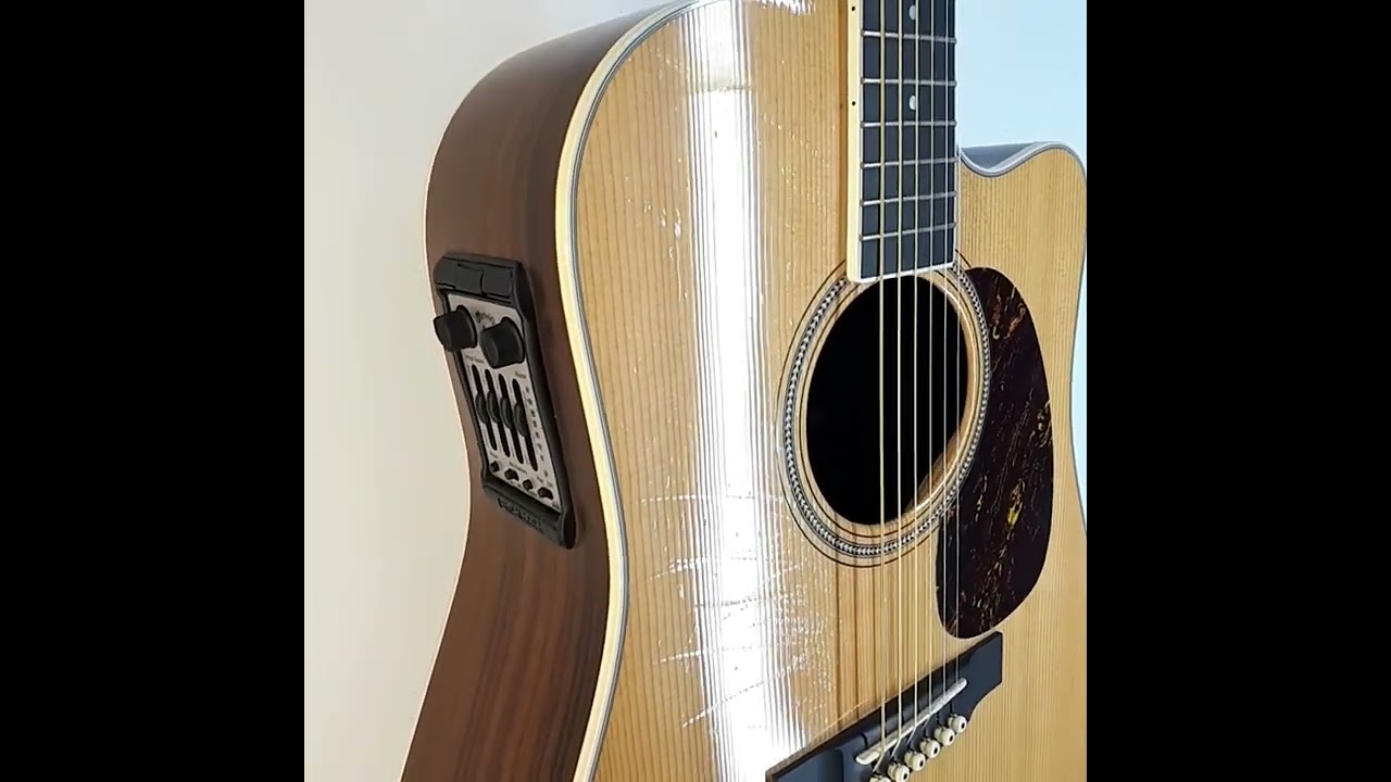 MARTIN DC-16RGTE ELECTROACUSTICA - Guitar Shop Barcelona