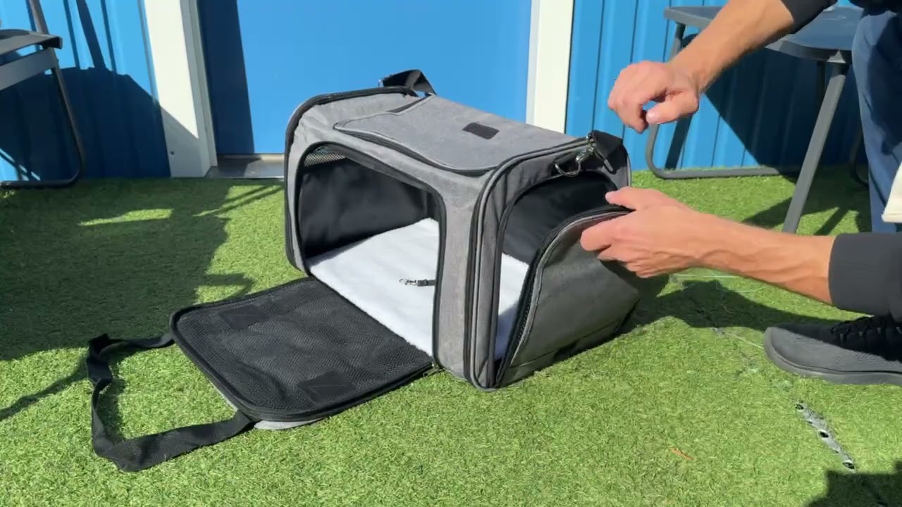 Pegasus Pet Carrier 50×32×32 cm – In Cabin Travel Bag for Pets – Suitable for Dog & Cat under seat