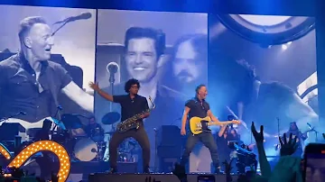 The Killers w/ Bruce Springsteen - Born To Run - 10/1/22 New York, NY