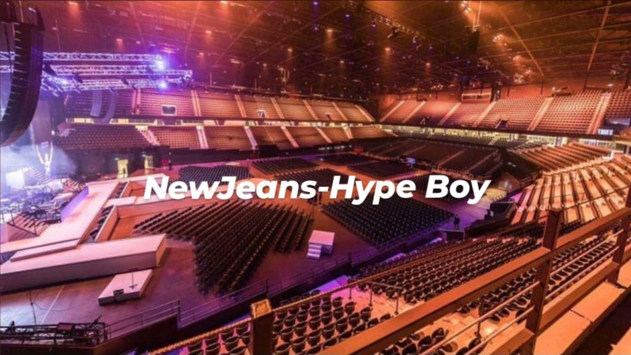NewJeans - Hype Boy | Empty Arena Effect