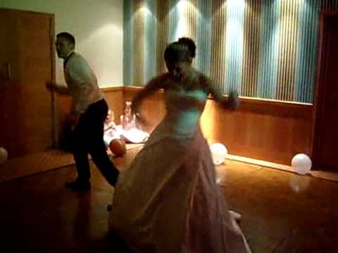 STUART & STACEY JOHNSON'S FIRST WEDDING DANCE ... U CAN'T TOUCH THIS!