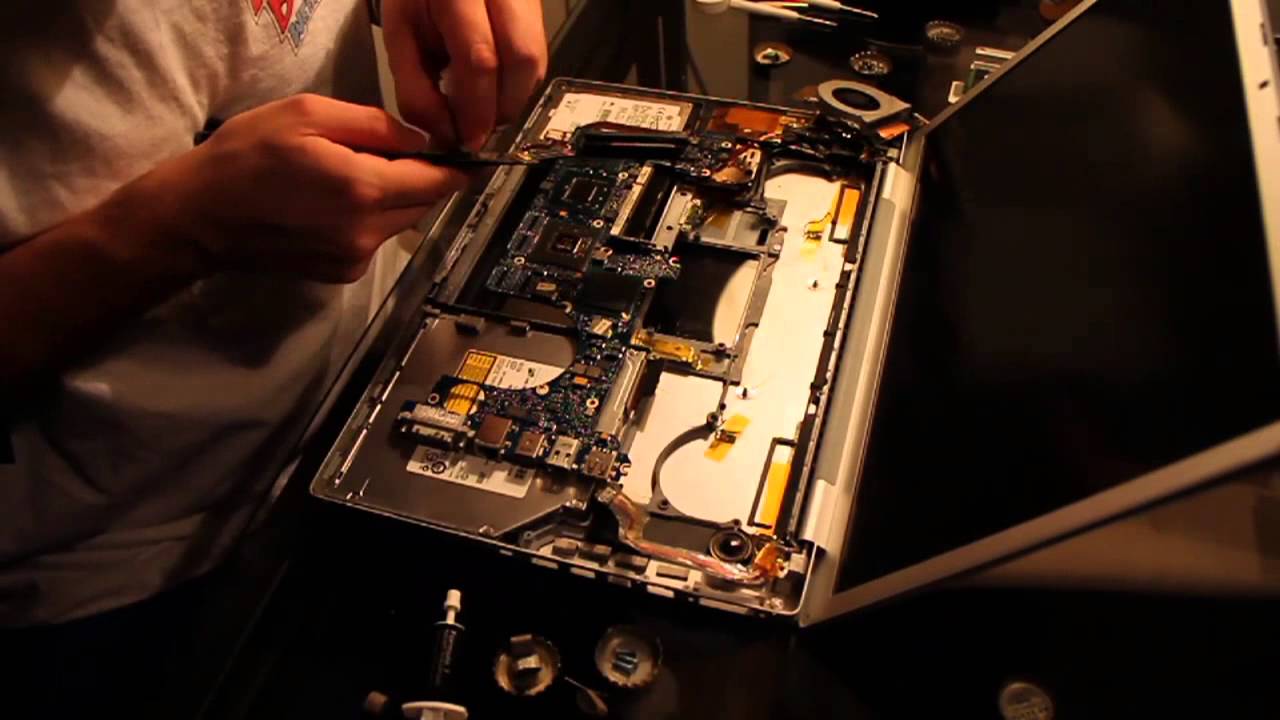 MacBook Pro - Logic Board Fix! - YouTube