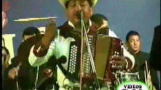 Video thumbnail of "LA DICHA DEL GALLO (LIZANDRO  MEZA).wmv"