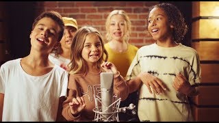 Kids United Nouvelle Génération – The lion sleeps tonight (Inédit) chords