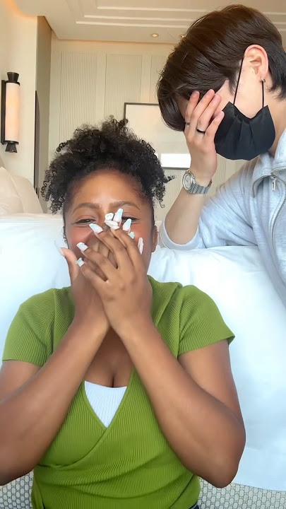 Korean BF Does My Makeup 🇰🇷💄