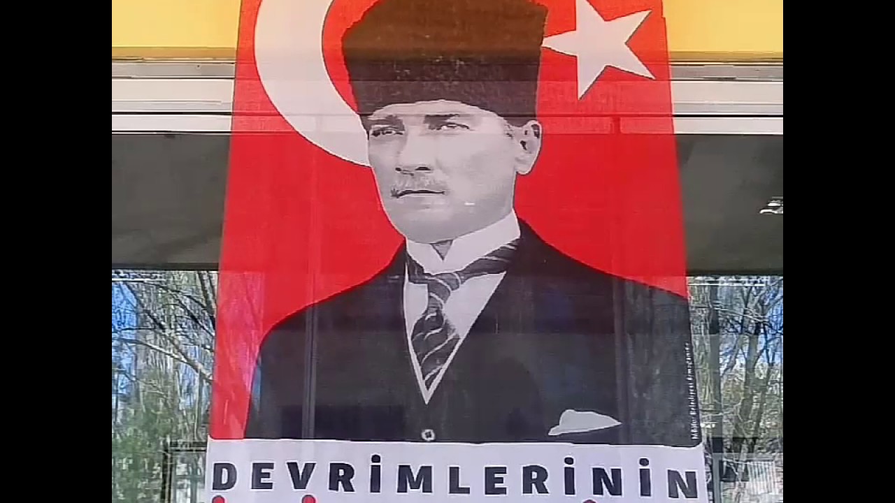 haberin var mı taş duvar şiiri