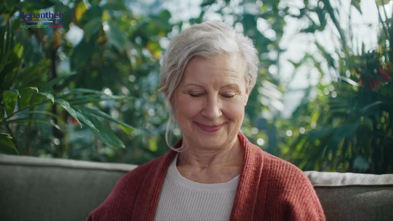 Bepanthen® PRO Augentropfen Intense | Befeuchten intensiv | HVA Elderly  15s DE 16x9