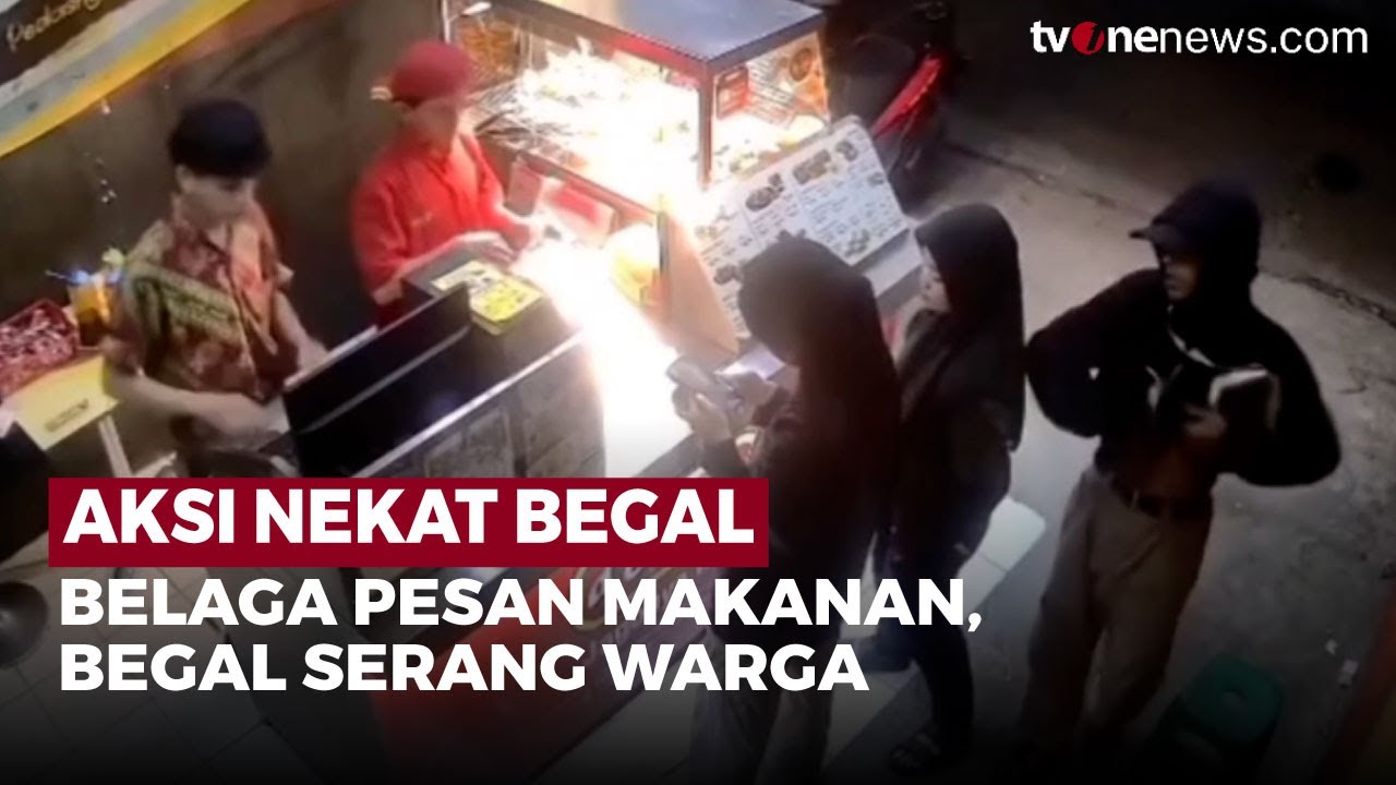 Ngeri! Dua Perempuan Depok Dikalungi Celurit Oleh Begal di Gerai Makanan | OneNews Update