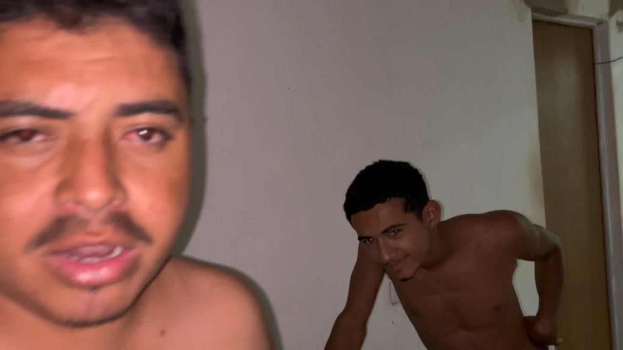 O VAQUEIRO DO BRUTINHO E PEGO NO QUARTO COM DONA MARIA 