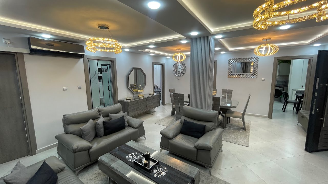 شقة f4 فاخرة للبيع في قهوة الشرقي برج البحري بسعر 2.7 مليار رقم الهاتف للمهتيمين 0559443253