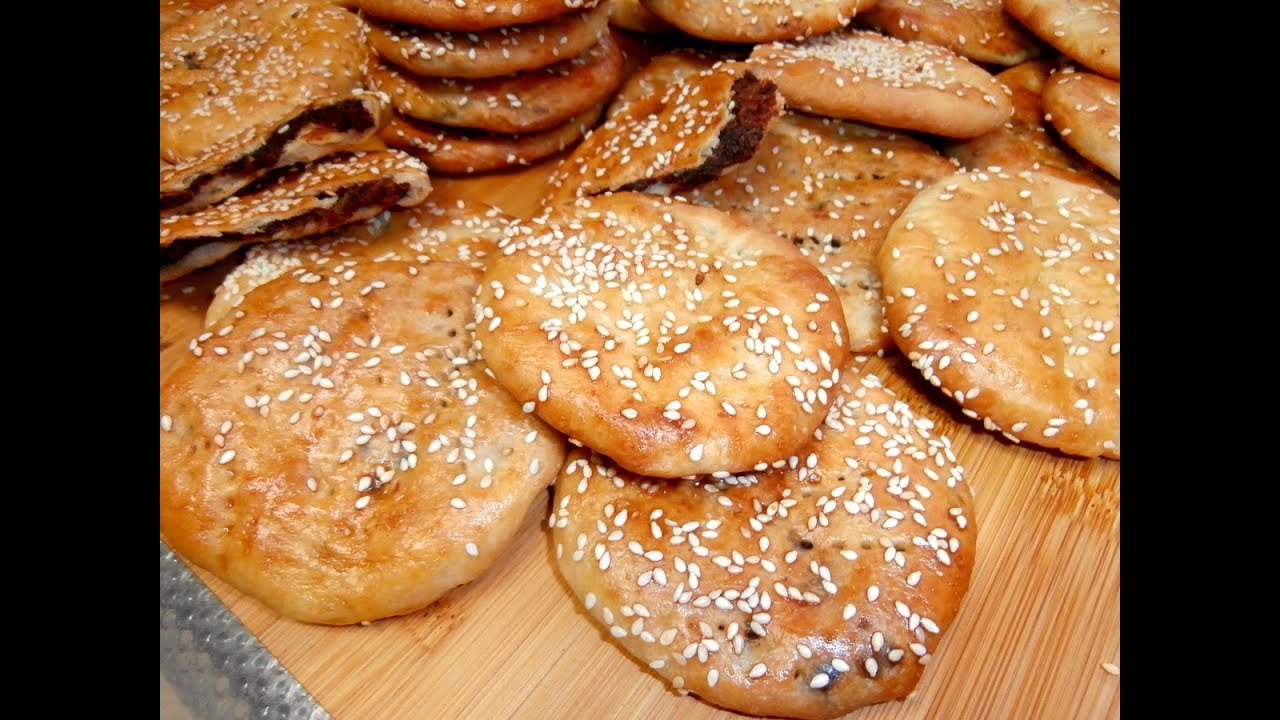 עוגיות תמרים בעבע בתאמר Dates cookies from the Middle East Iraq " كعكه التمر على الطريقه العراقيه "