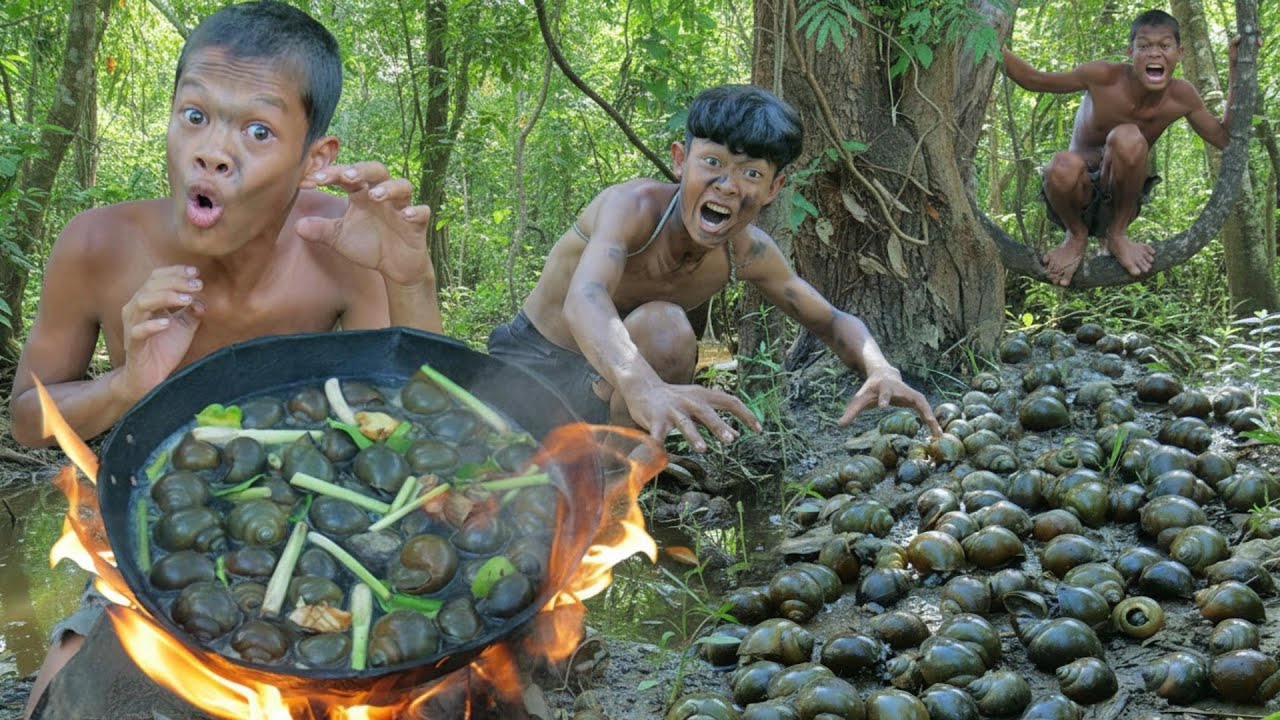 Primitive Cooking Snail For Diner - Kmeng Prey 3