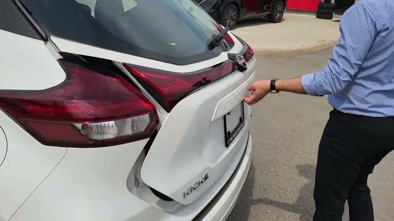 2023 Nissan Kicks SV Special edition