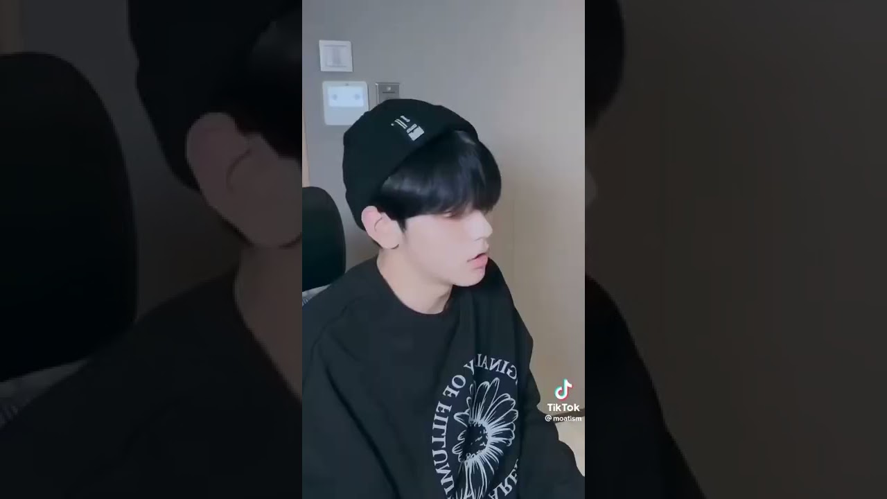 Soobin hyung wears a beanie coz he's SOOBEANIE - Hueningkai | ctto ...