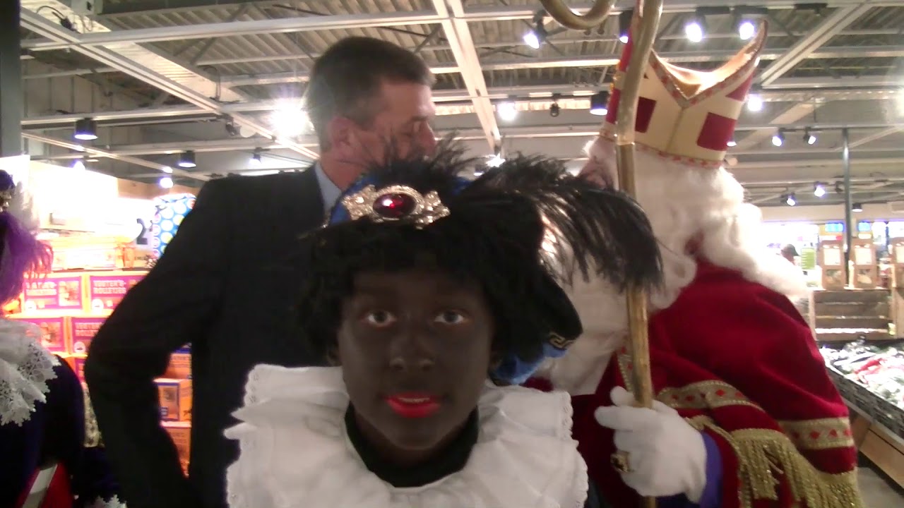 PrachtigPekela.nl: Sinterklaas bezoekt winkelcentrum de Helling in Oude Pekela op 1 dec 2018