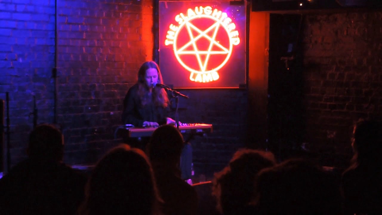 Alice Boman @ The Slaughtered Lamb 20/11/19