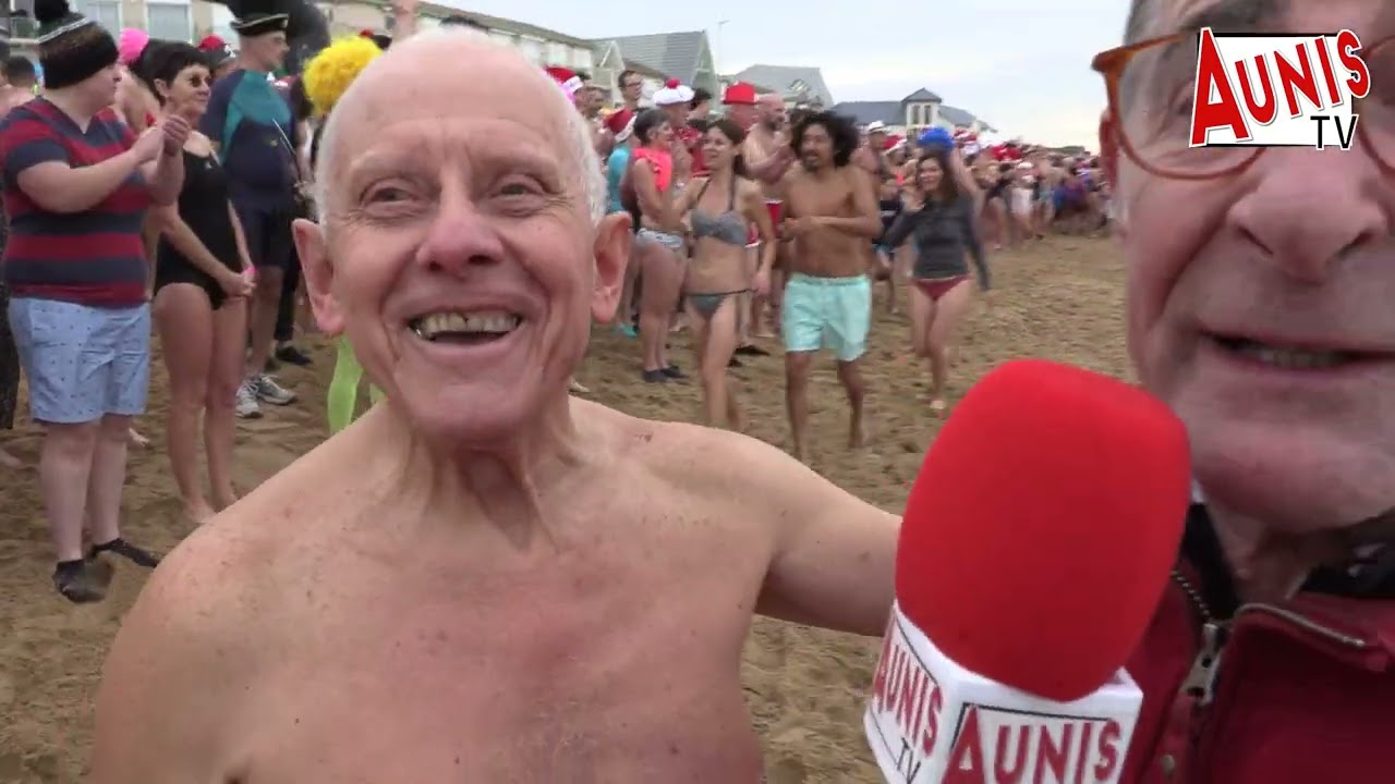 Châtelaillon Plage. Le grand Plouf de l'an tout neuf 2023