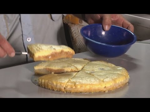 Apple sour cream pie: Bush Cook'n ► All 4 Adventure TV