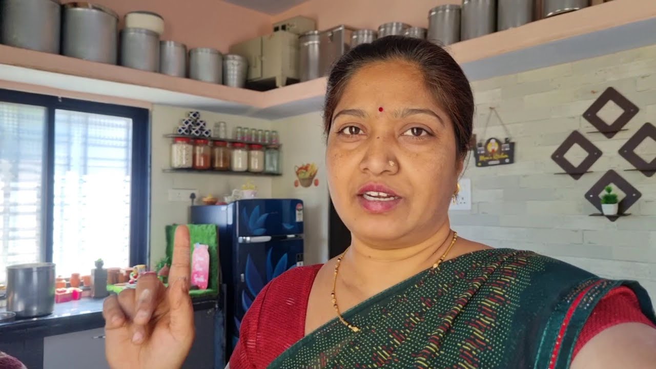 उन्हाळा वजन कमी करण्यासाठी चांगला..😅 मल्टिग्रेन पीठ केलं..🤷🏻‍♀️ पौष्टिक पराठा..😃