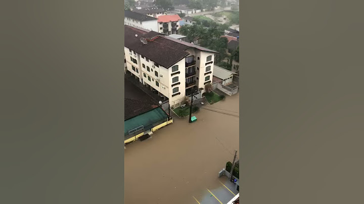 Chuva forte causa pontos de alagamento em Joinville