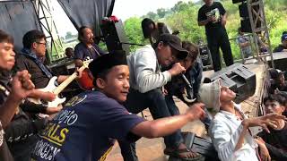 Iwan Fals Badut cover toto yao
