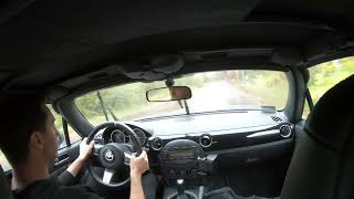 Drift happens - Rookie mx5 driver have some fun at the rainy touge