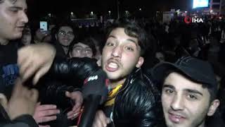 Galatasaraylı taraftarlar SABAHA KADAR BURDAYIZ! | Fenerbahçe - Galatasaray: 1-3